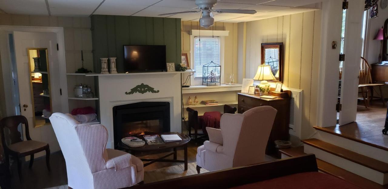 ลองเอเคอร์ ออฟ แอปโพแมตท็อกซ์ Bed & Breakfast Appomattox ภายนอก รูปภาพ
