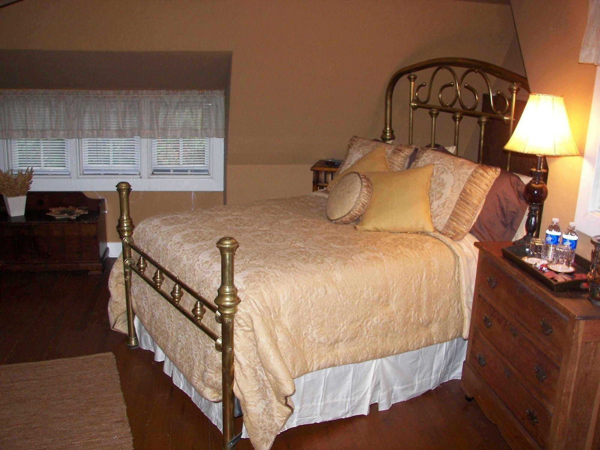 ลองเอเคอร์ ออฟ แอปโพแมตท็อกซ์ Bed & Breakfast Appomattox ห้อง รูปภาพ