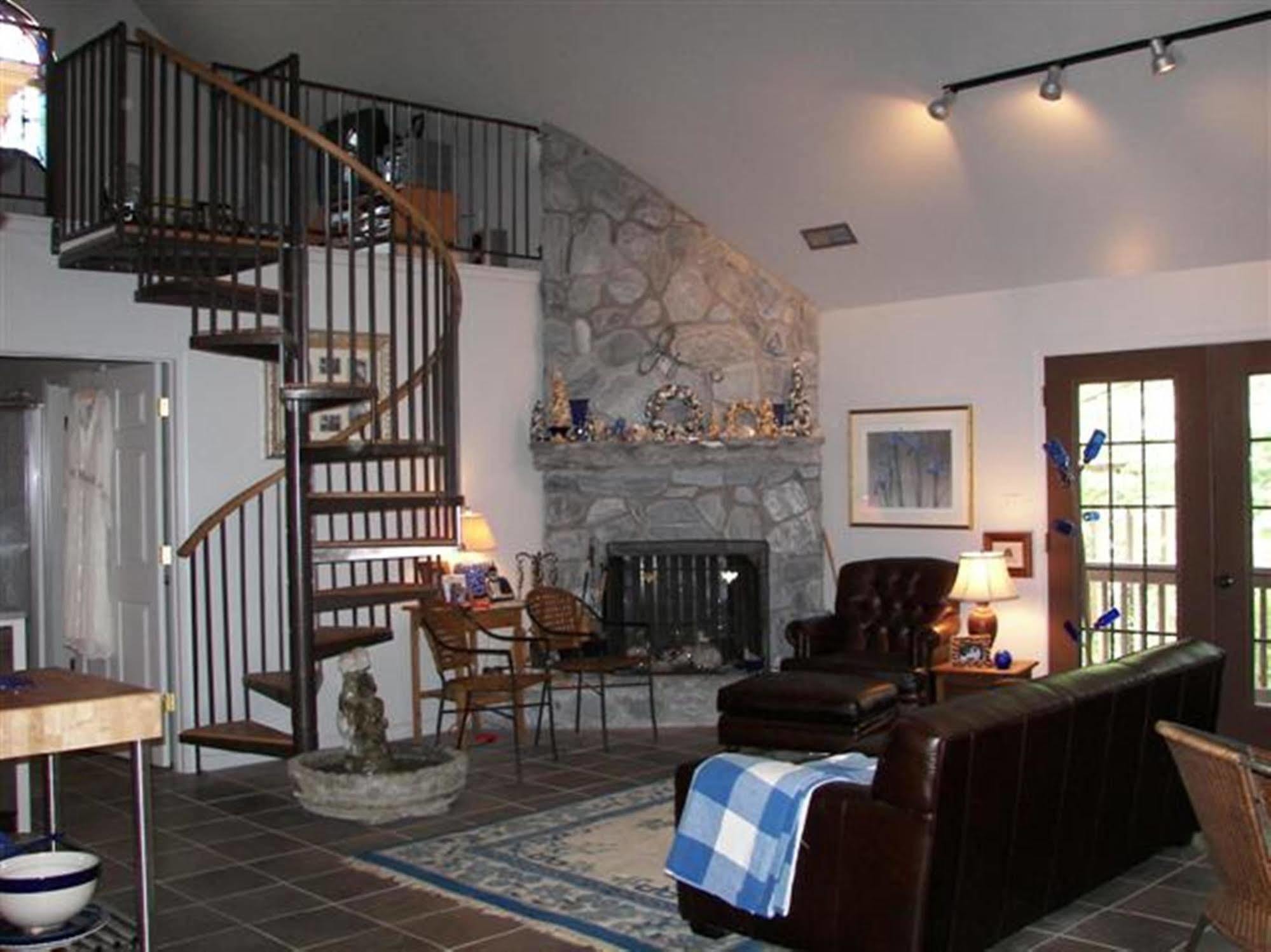 ลองเอเคอร์ ออฟ แอปโพแมตท็อกซ์ Bed & Breakfast Appomattox ห้อง รูปภาพ