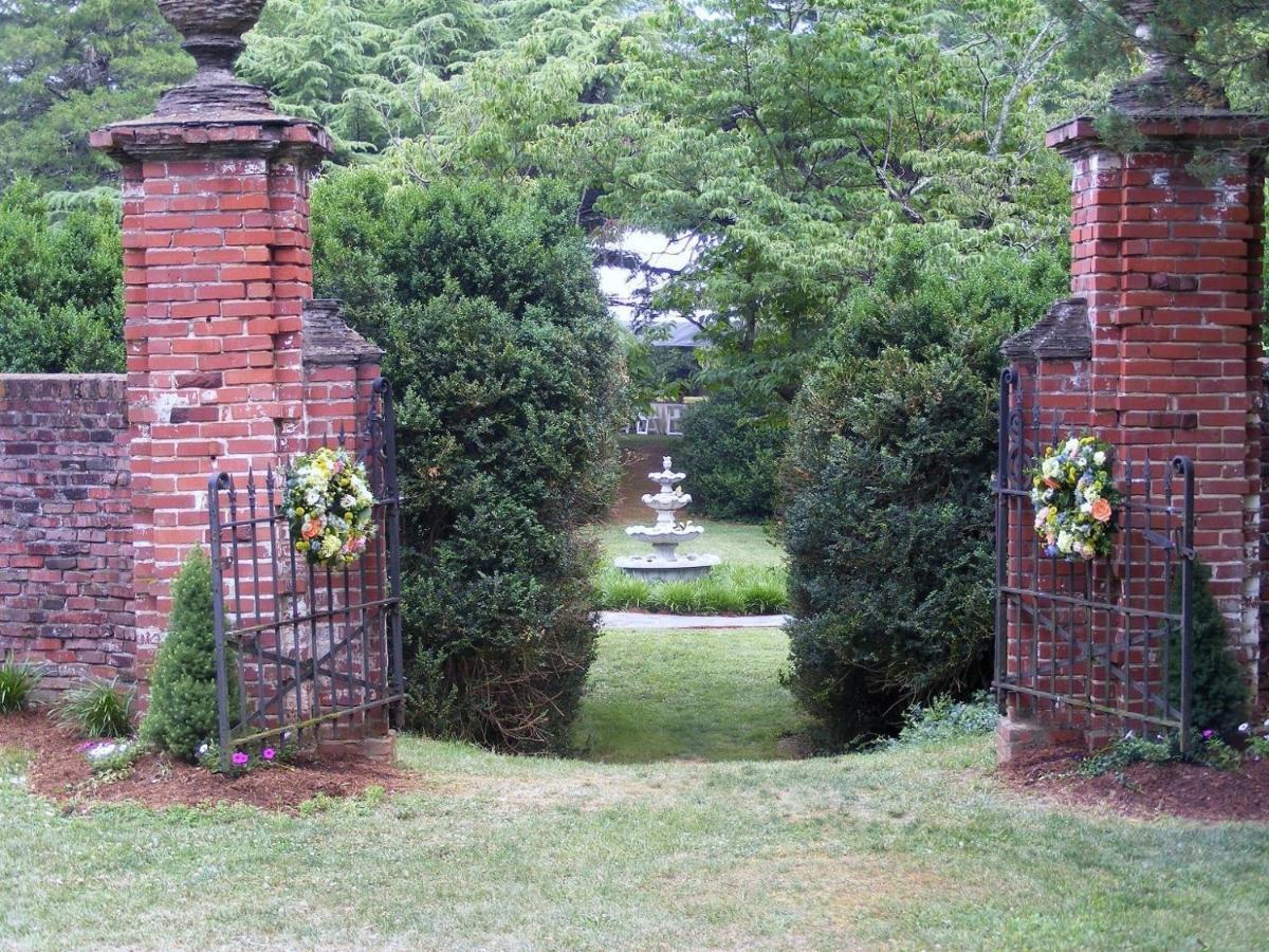 ลองเอเคอร์ ออฟ แอปโพแมตท็อกซ์ Bed & Breakfast Appomattox ภายนอก รูปภาพ